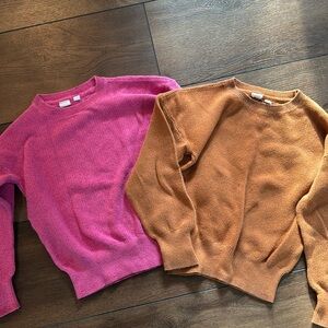 Set of 2 GAP kids sweaters for girls size M
